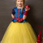 ������������ ������� "Dance Moda" and "Molly" ������ ������������ �������, �������� - ������, �������, ���������
